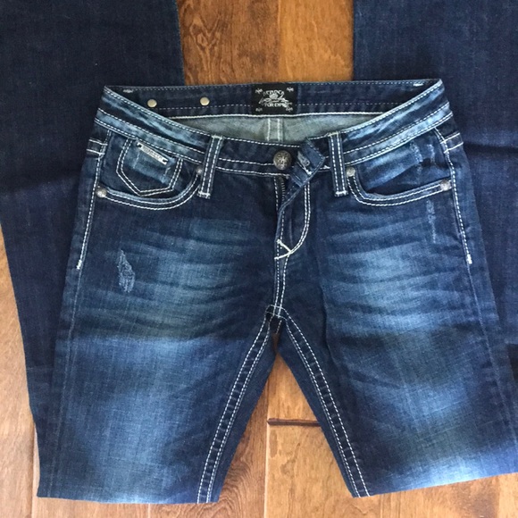 Express Jeans - Picture 4 of 6